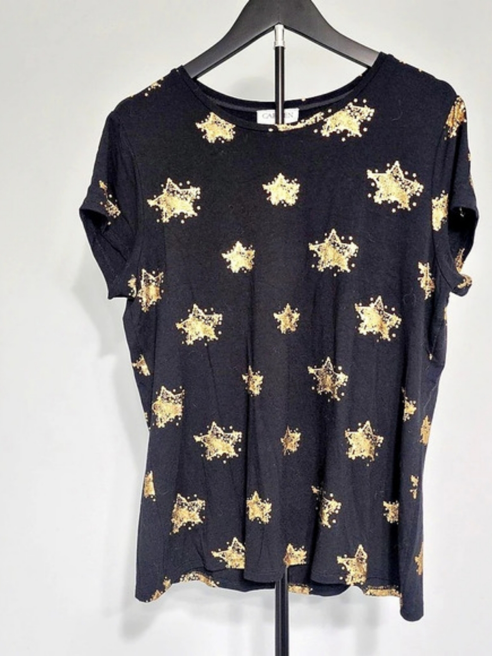 Carmen by Marla Vallo Gold Star Print Short Sleeve Top Size Large
